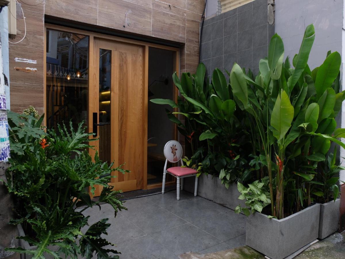 A Pousada Half Coffee N Dorm Cidade de Ho Chi Minh Exterior foto