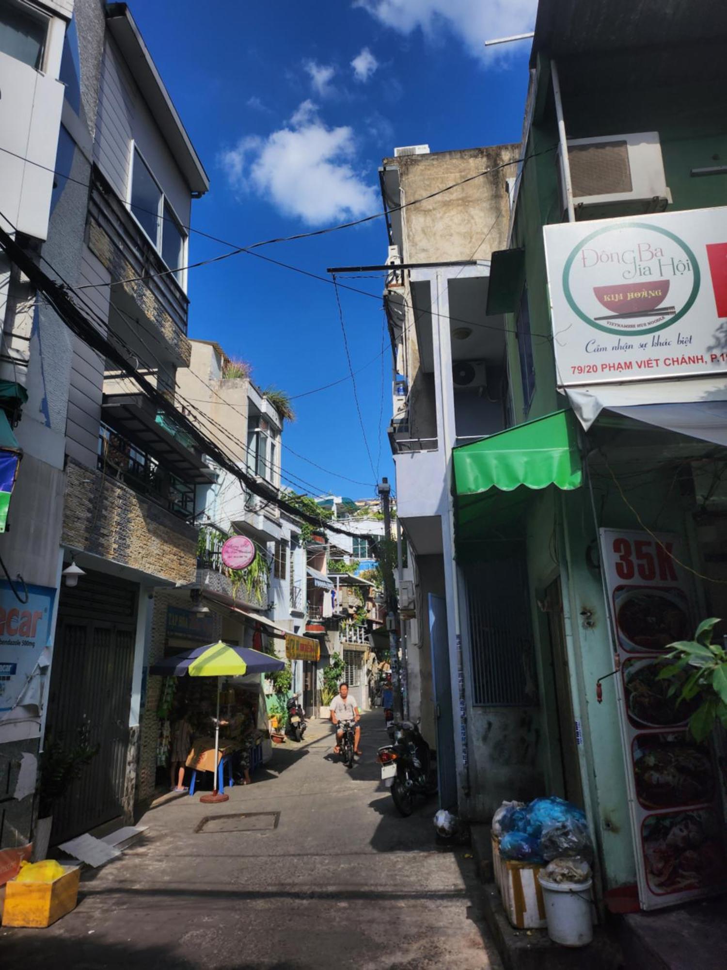 A Pousada Half Coffee N Dorm Cidade de Ho Chi Minh Exterior foto